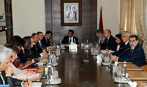 Le chef du gouvernement reçoit à Rabat une délégation du Conseil des administrateurs de la Banque mondiale