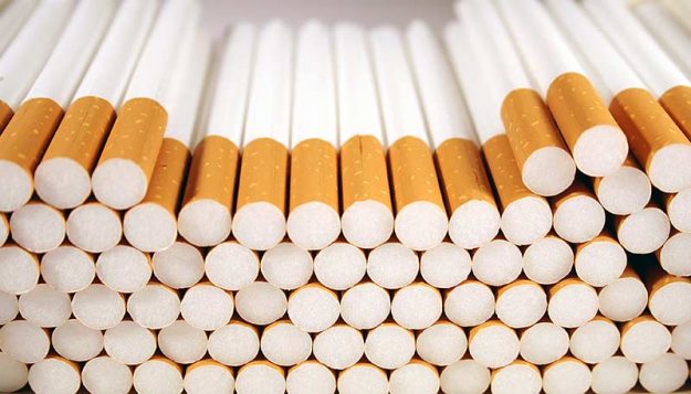 Douanes : les cigarettes de contrebandes en net recul