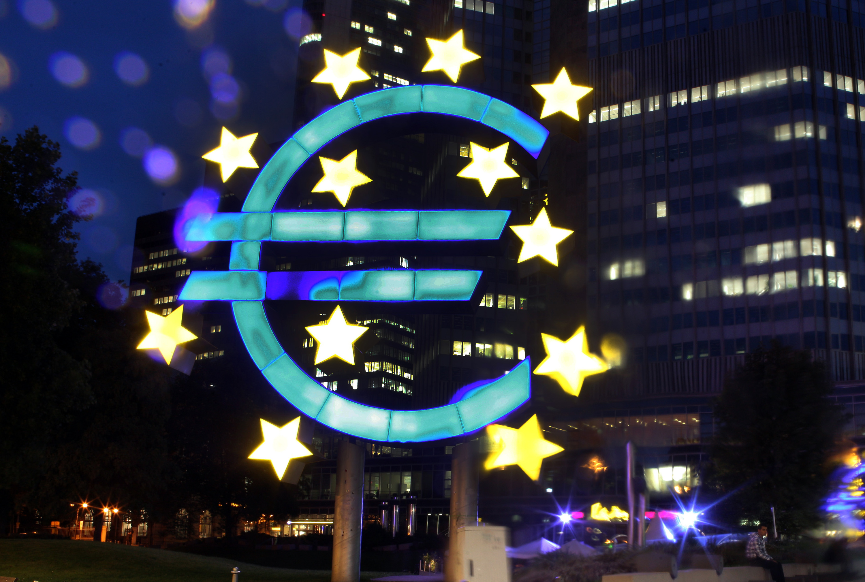La BCE prêche l'optimisme en allégeant son soutien à l'économie