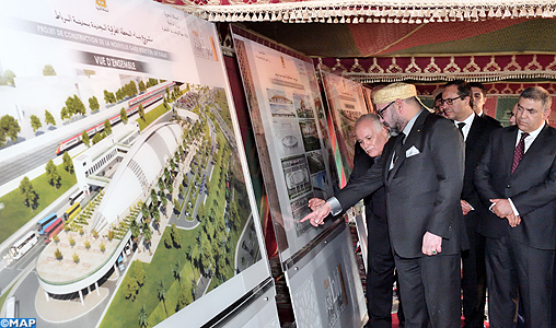 Le Roi inaugure les travaux de la nouvelle gare routière de Rabat