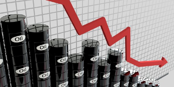 Nouvelle chute des cours du pétrole, le brent à 54,5 dollars