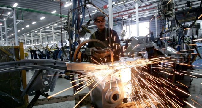 Industrie: Hausse de la production et des ventes en octobre (BAM)