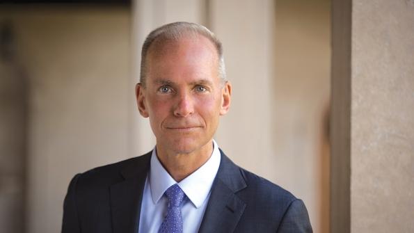 Le PDG de Boeing démissionne après une année tumultueuse