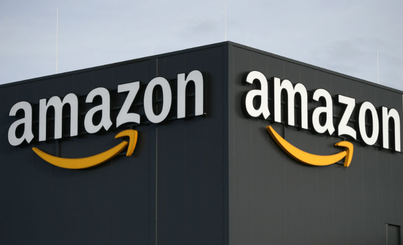 Covid-19 : Amazon ferme temporairement ses sites en France