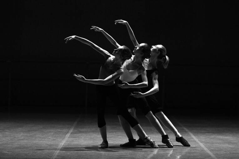 Danse contemporaine : «La Caravane des Corps» sous les feux des projecteurs à Marrakech