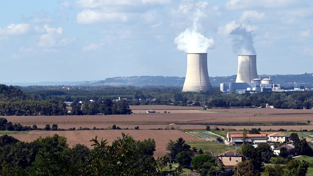 Paris: Akhannouch représente SM le Roi au deuxième Sommet international sur l’énergie nucléaire