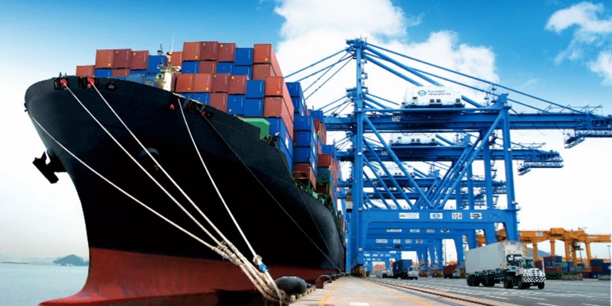 Commerce extérieur : les prix à l’import reculent, ceux à l’export progressent au T4 2025